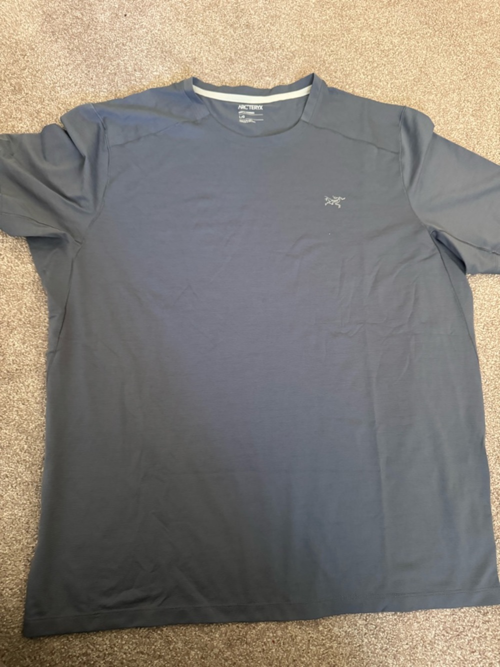 Arc'teryx Men’s Slate/Steel Blue Short-Sleeve Crew Tee